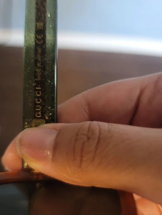 Gucci Women’s Tortoise Frame Sunglasses with Signature Stripe - Picture 9 of 11